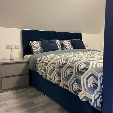 Lochside Loft - Self Catering Apartment For 2 In A Great Location For Inverness Airport And Both Cabot Highlands & Nairn Golf Courses Luaran gambar